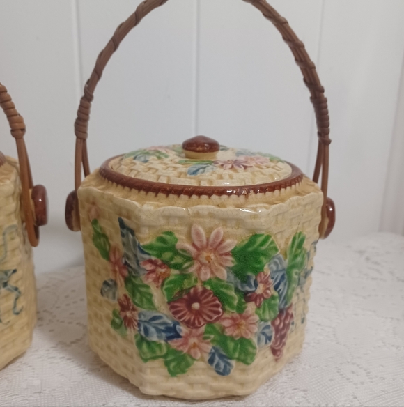 Vintage Biscuit Jars - Picture 4 of 11